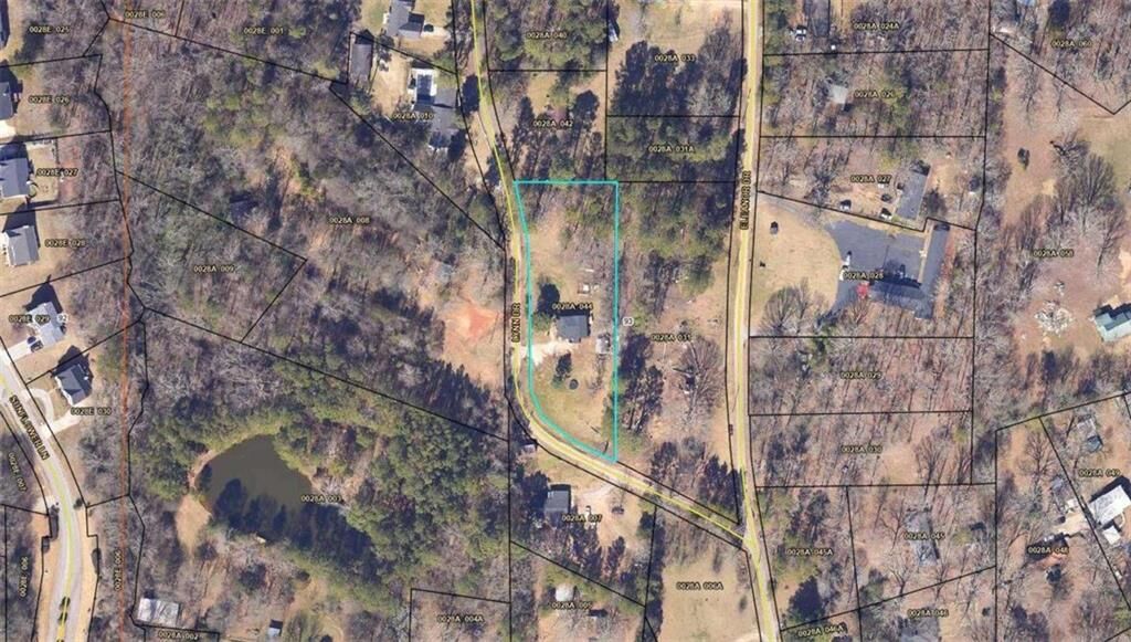 Property Photo:  230 Lynn Drive  GA 30016