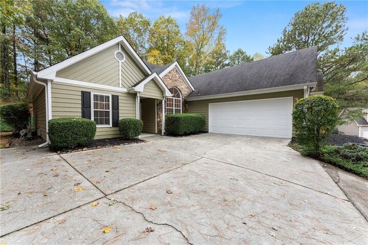 Property Photo: 515 Tribble Creek Drive GA 30017