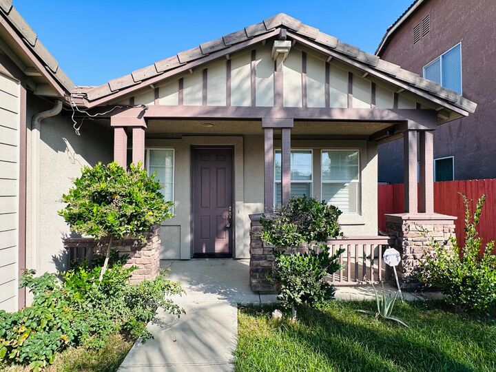 Property Photo:  6642 E Cetti Avenue  CA 93727 