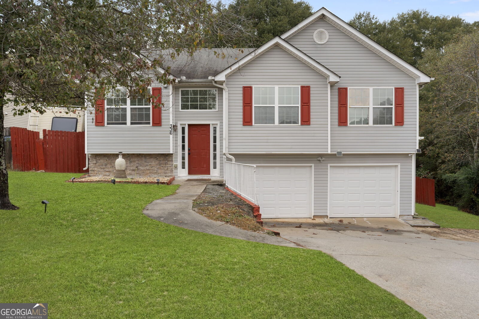 Property Photo: 336 Shenandoah Circle GA 30680