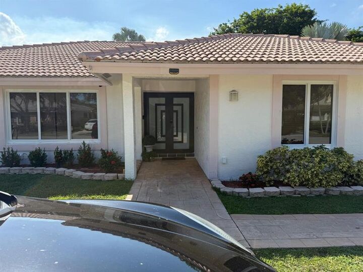 402 NW 107th Ave  Coral Springs FL 33071 photo