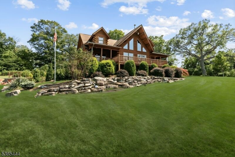 Property Photo:  2 Garrett Dr  NJ 07860 