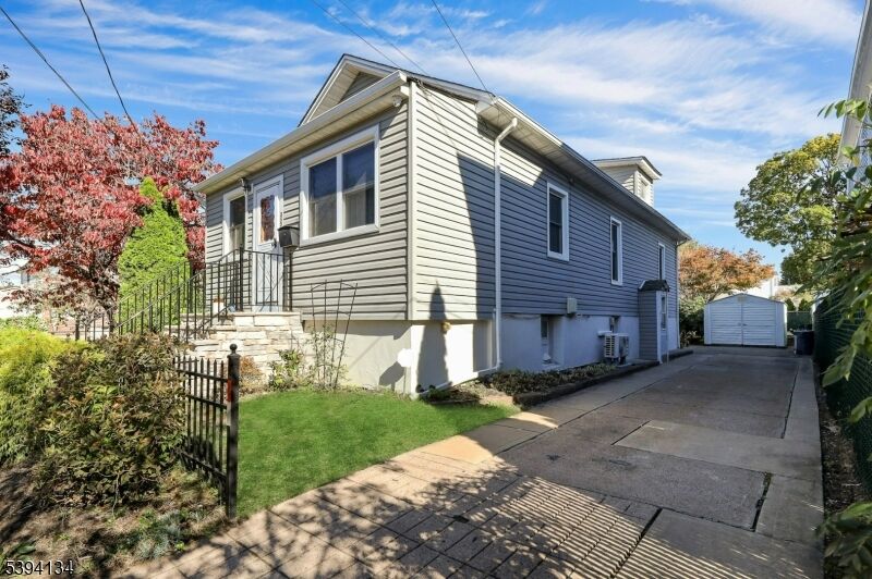 Property Photo:  335 Elm St  NJ 07407 