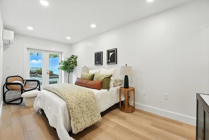 Property Photo:  184 Central Ave 1A  NJ 07307