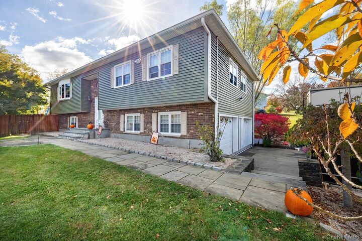 Property Photo:  1 Four Winds Drive  NY 12603 