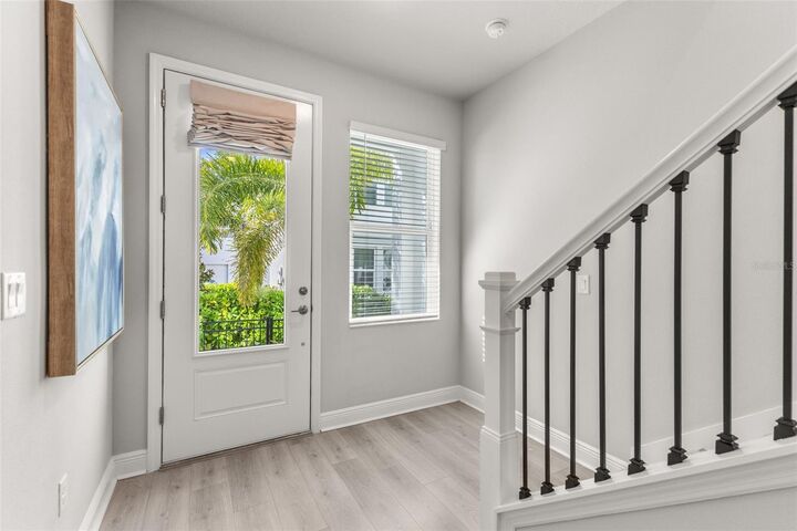 Property Photo:  2467 Mangum Court  FL 34237 