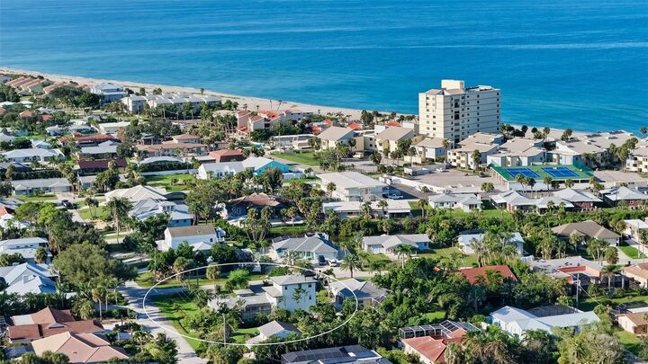 Property Photo:  608 Gardenia Drive  FL 34285 