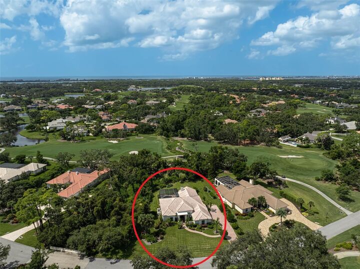 Property Photo:  889 Macewen Drive  FL 34229 