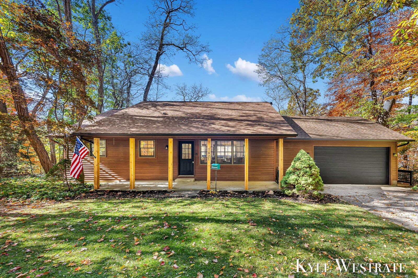 Property Photo:  1421 N Buys Road  MI 49445 