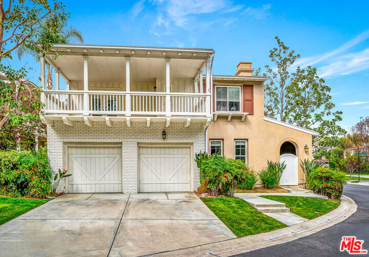 Property Photo:  26811 Brookhollow Drive  CA 91355 