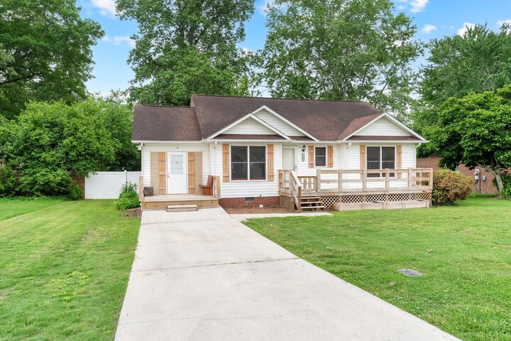114 Bradbury Ct  Tullahoma TN 37388 photo