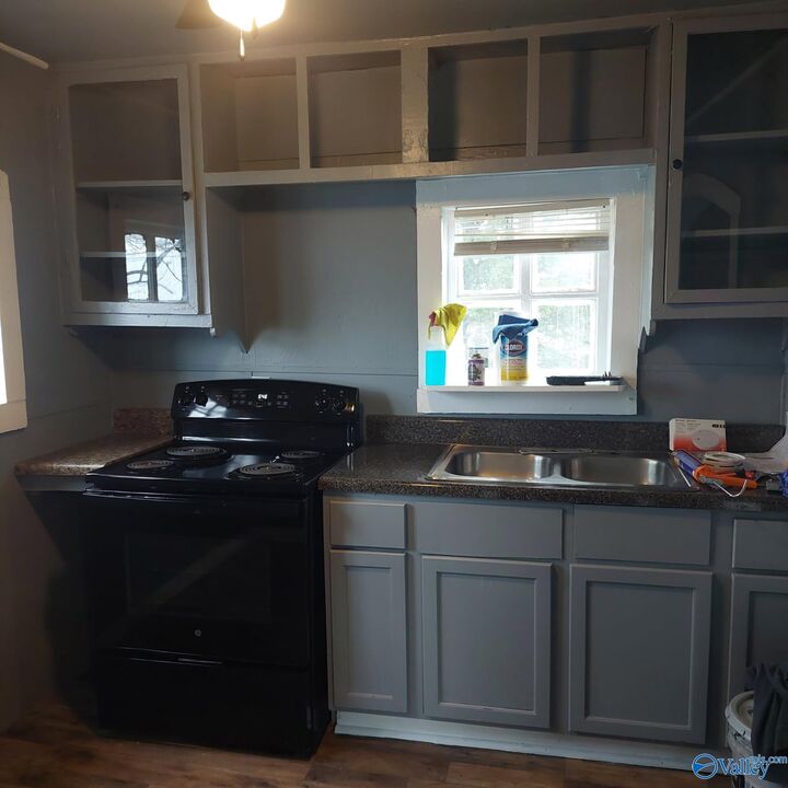 Property Photo:  3115 Walnut Avenue  AL 35954