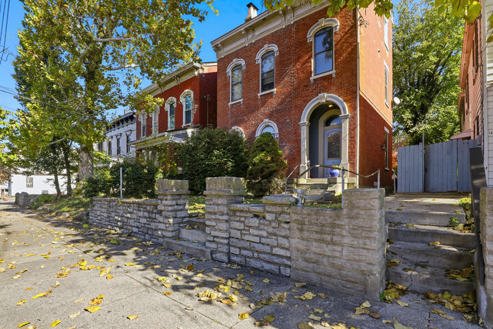 Property Photo:  1410 Scott Street  KY 41011