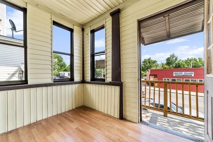 Property Photo:  141 Cambridge St  MA 01603 