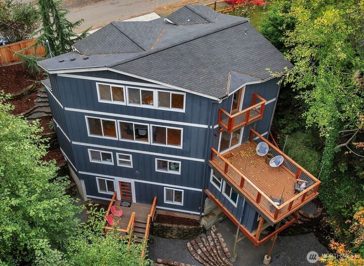 Property Photo:  2708 NE 98th Street  WA 98115 