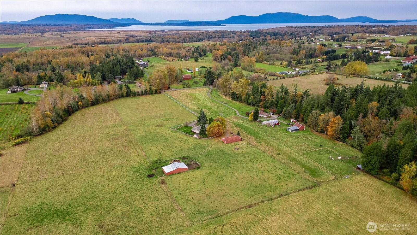 Property Photo:  2988  Unick Road  WA 98248 