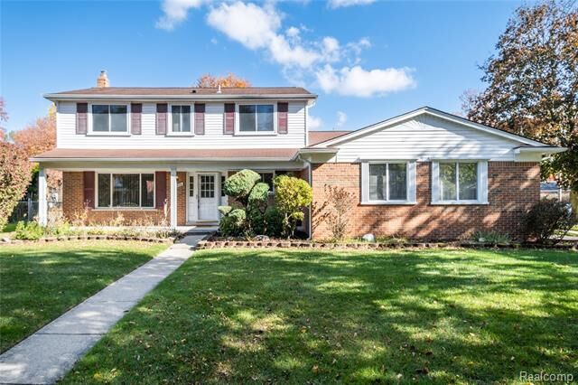 18526 Southampton Street  Livonia MI 48152 photo