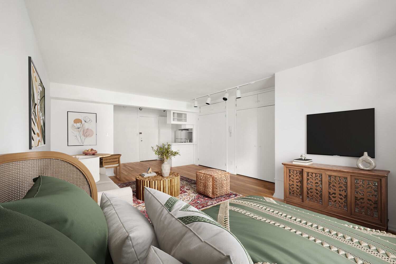 Property Photo:  1420 York Avenue 3R  NY 10021 