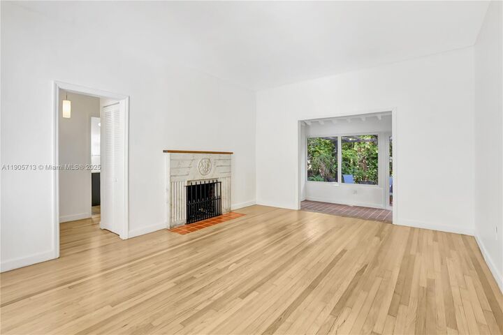 Property Photo:  912 Wallace St.  FL 33134