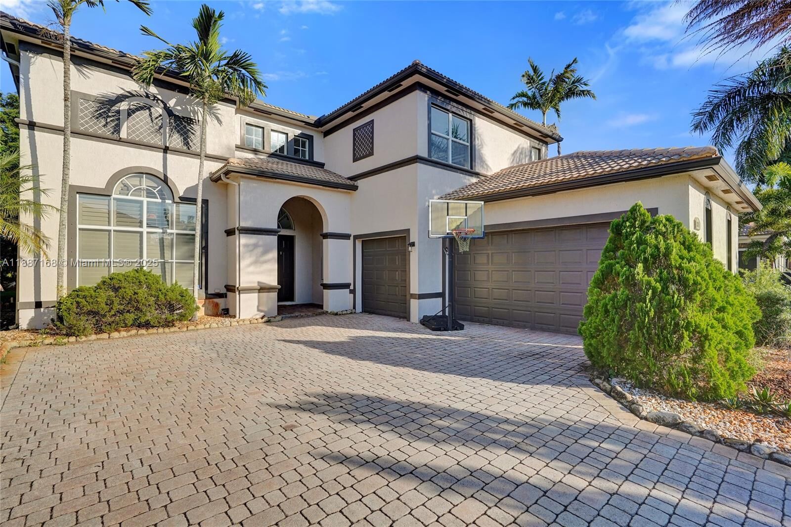 Property Photo:  8824 Cobblestone Point Cir  FL 33472 