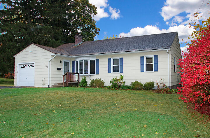 Property Photo: 120 Green Manor Road CT 06042