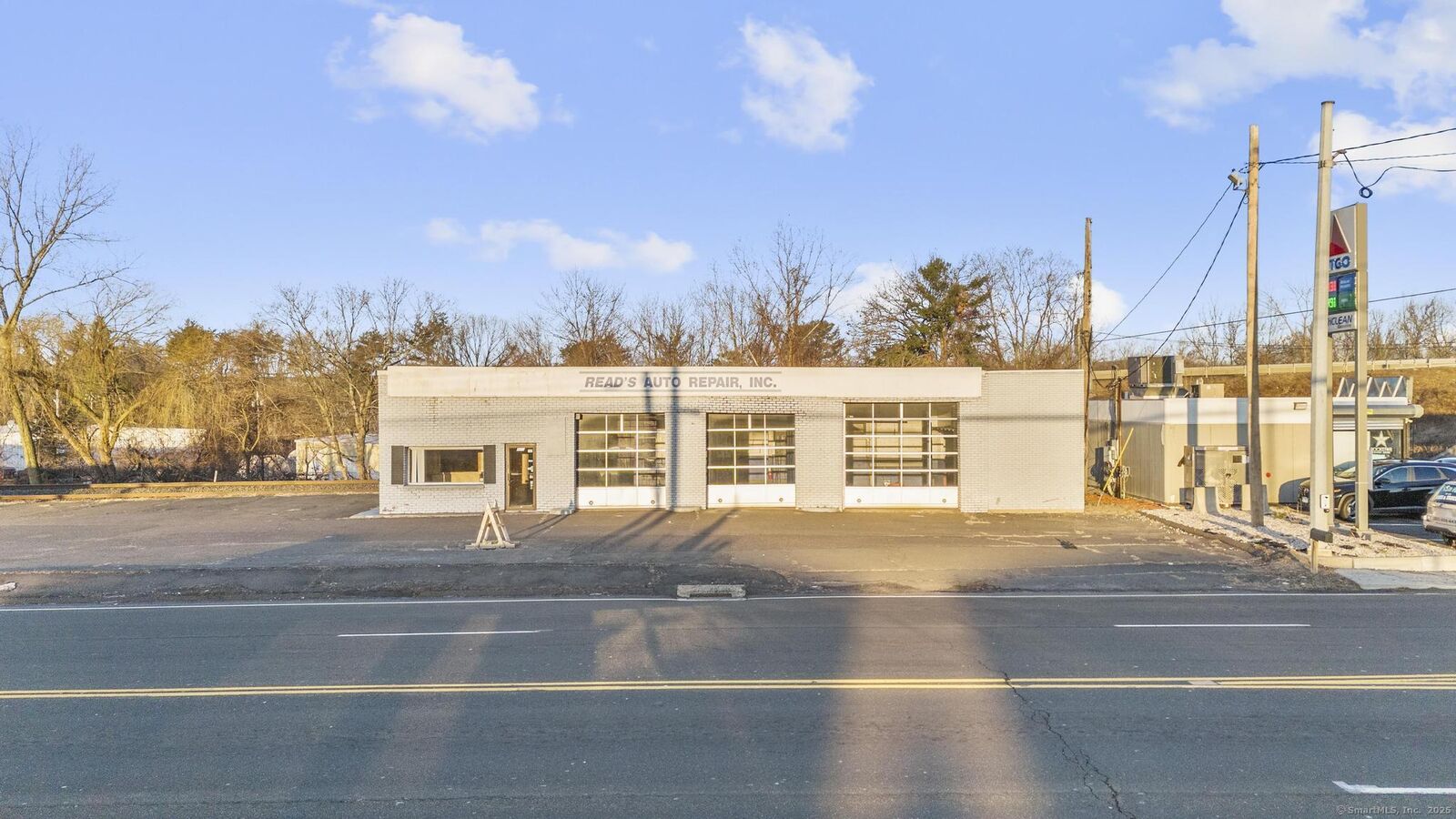 Property Photo: 995 North Colony Road CT 06492