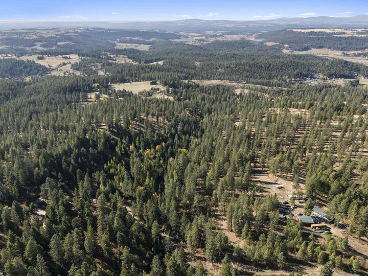 Property Photo:  Nna N Madison Rd  WA 99021