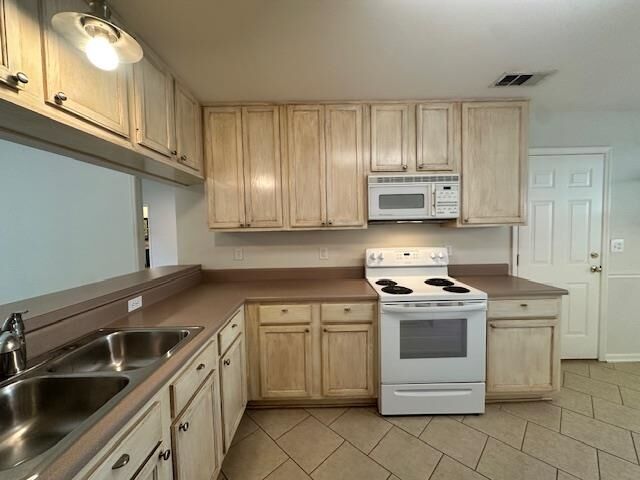 Property Photo:  8110 Talley Ann Drive  FL 32311 