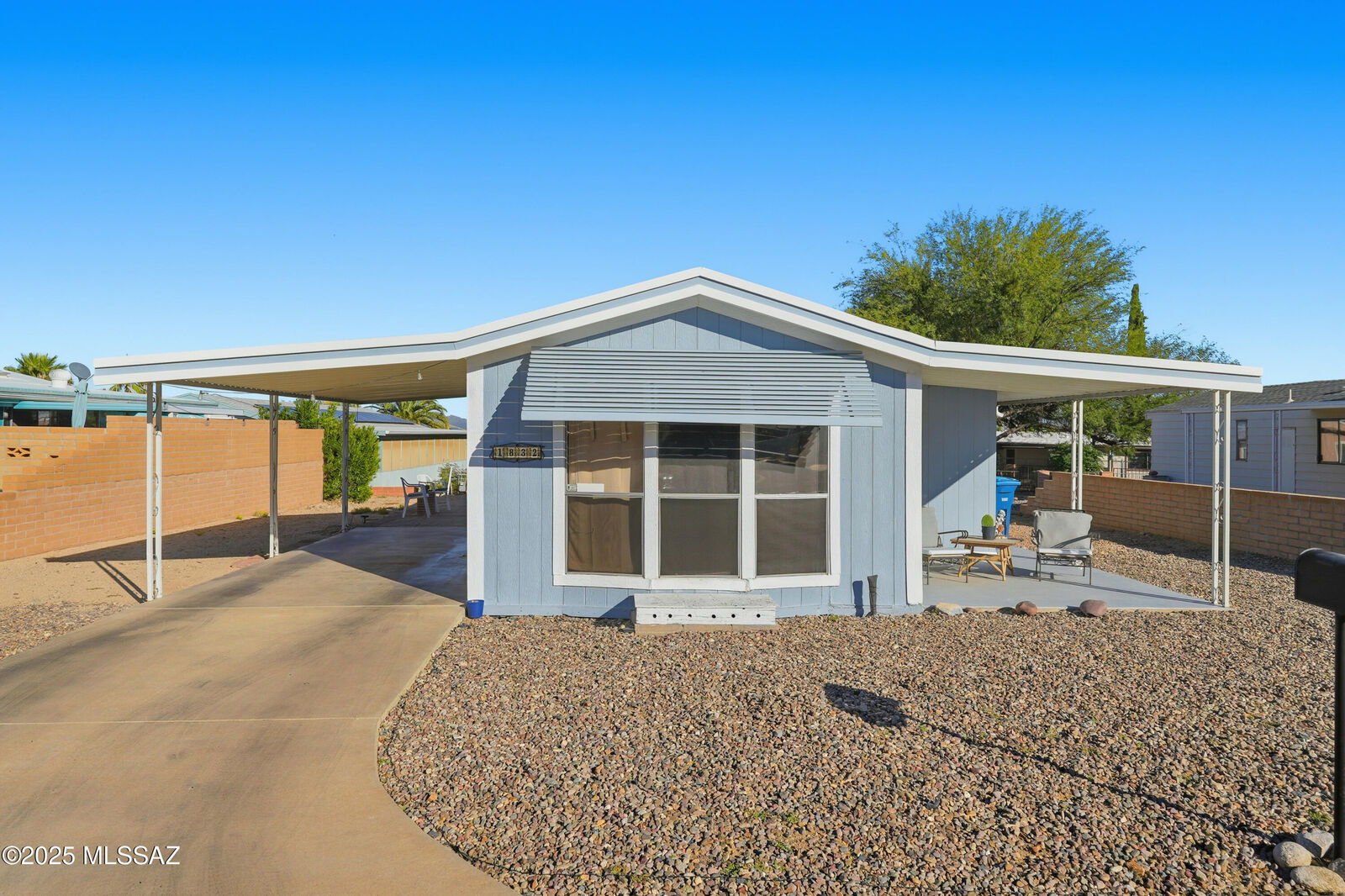Property Photo:  1832 N Pacana Way  AZ 85614