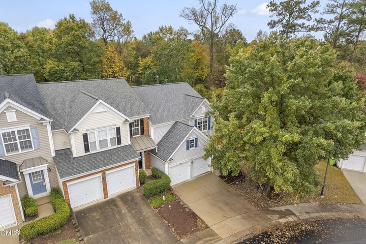 Property Photo:  5630 Berry Creek Circle  NC 27613 