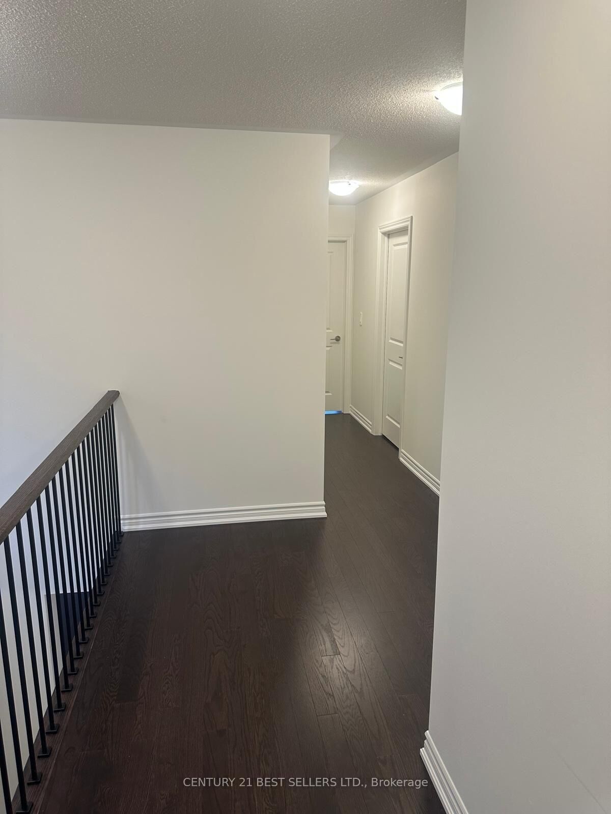 Property Photo:  1474 Savoline Boulevard  ON L9E 1G5 