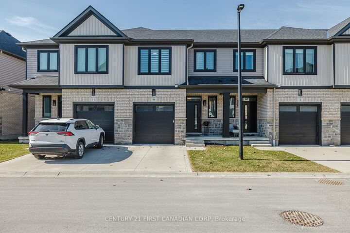 Property Photo: 601 Lions Park Drive 9 ON N0L 1W0