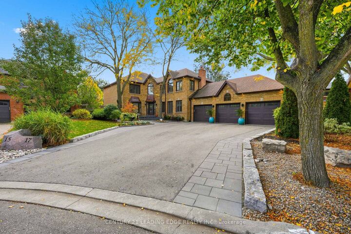 Property Photo: 17 Celebrity Place ON L3P 7N6