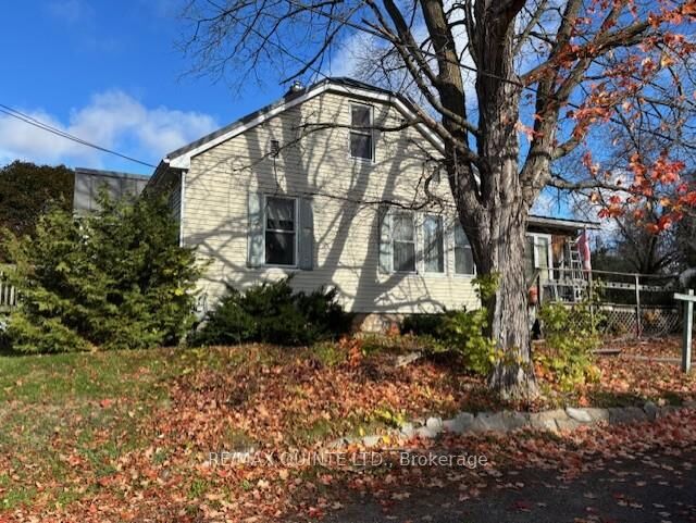 Property Photo:  55 Nelson Street  ON K0K 2K0 