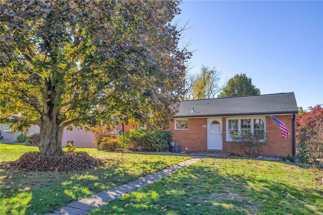 Property Photo:  105 Cherry Lane  PA 15001