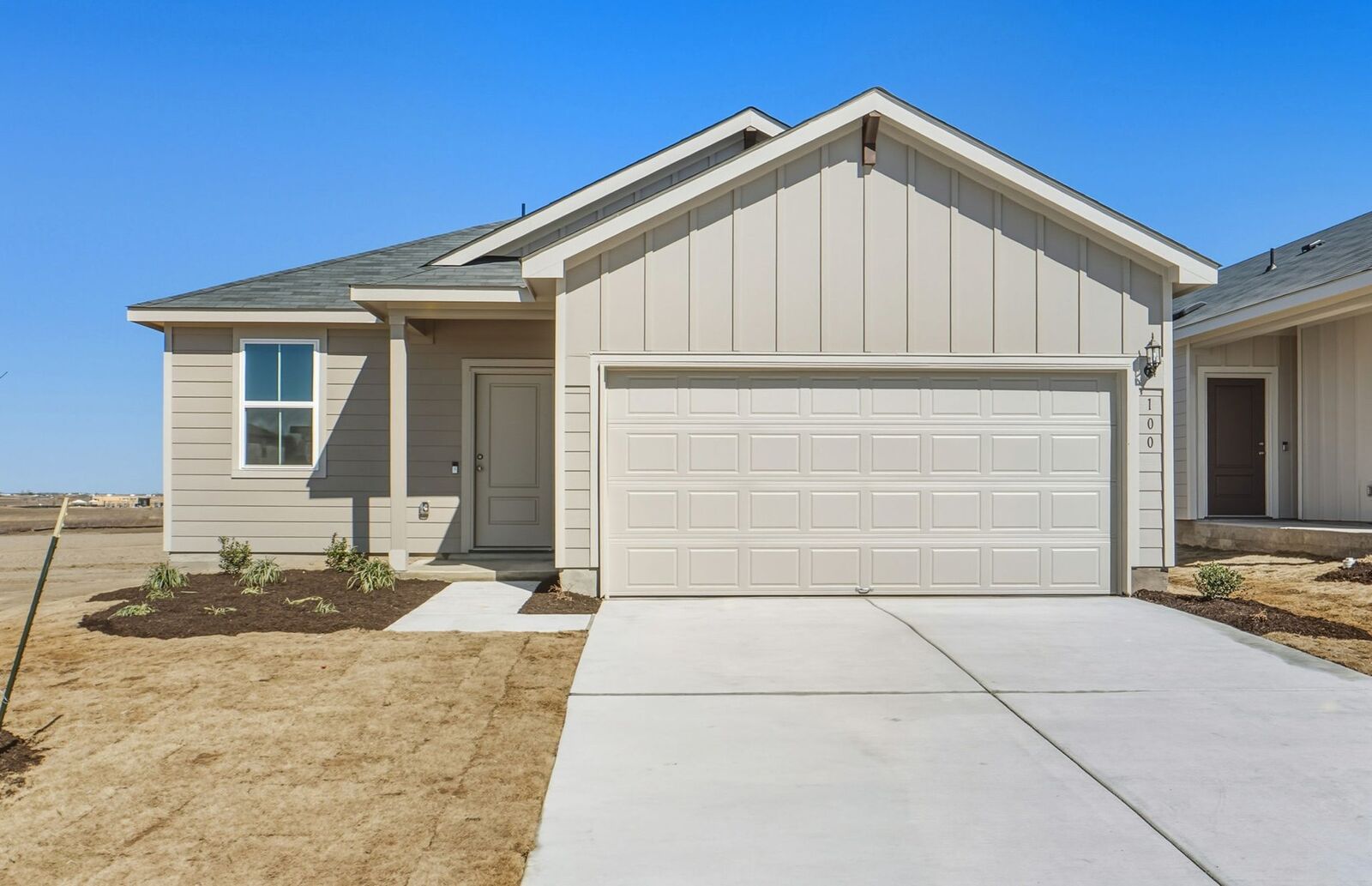 Property Photo:  100 Eagle Valley Drive  TX 78621 