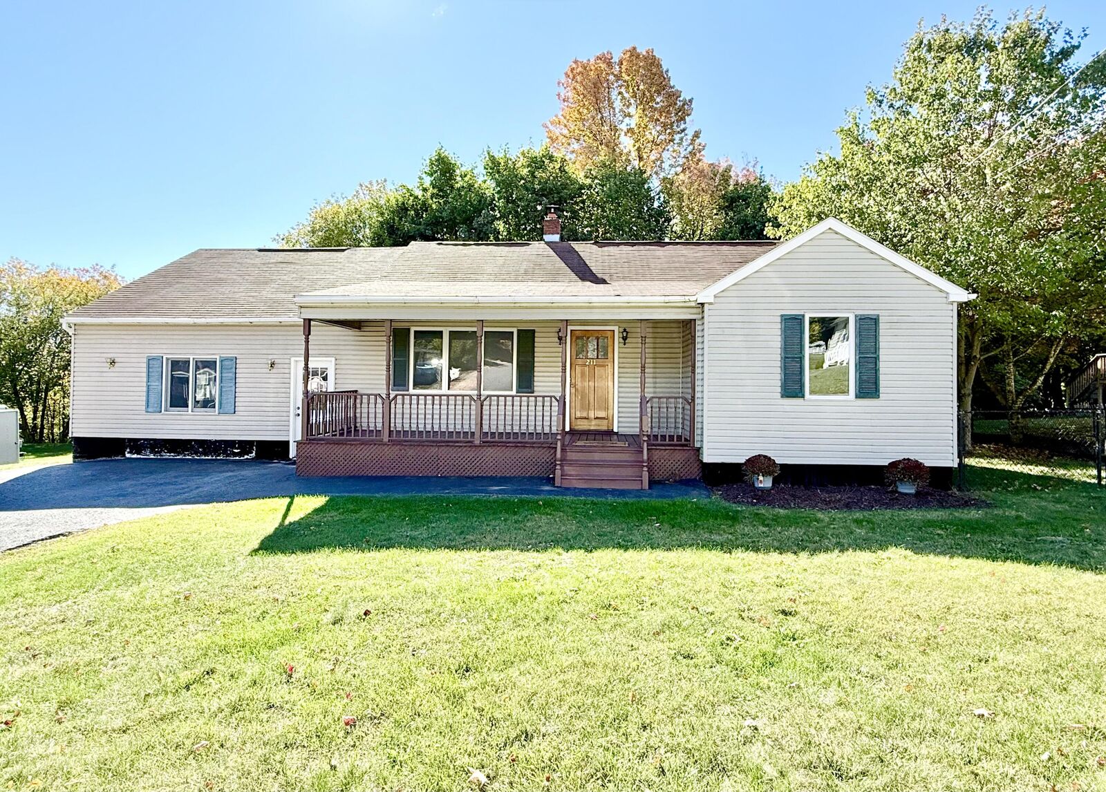 Property Photo:  211 Smith Street  NY 12929 