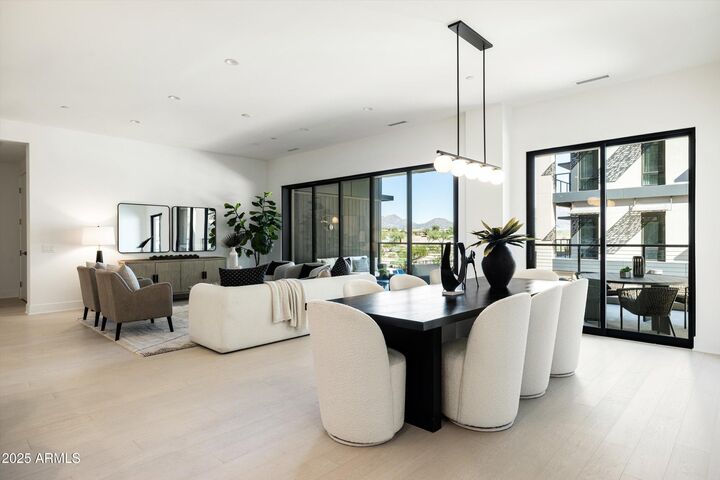 Property Photo:  19355 N 73rd Way H2021  AZ 85255 