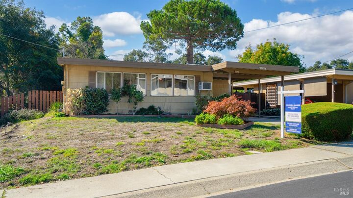 2742 Sheldon Drive  El Sobrante CA 94803 photo