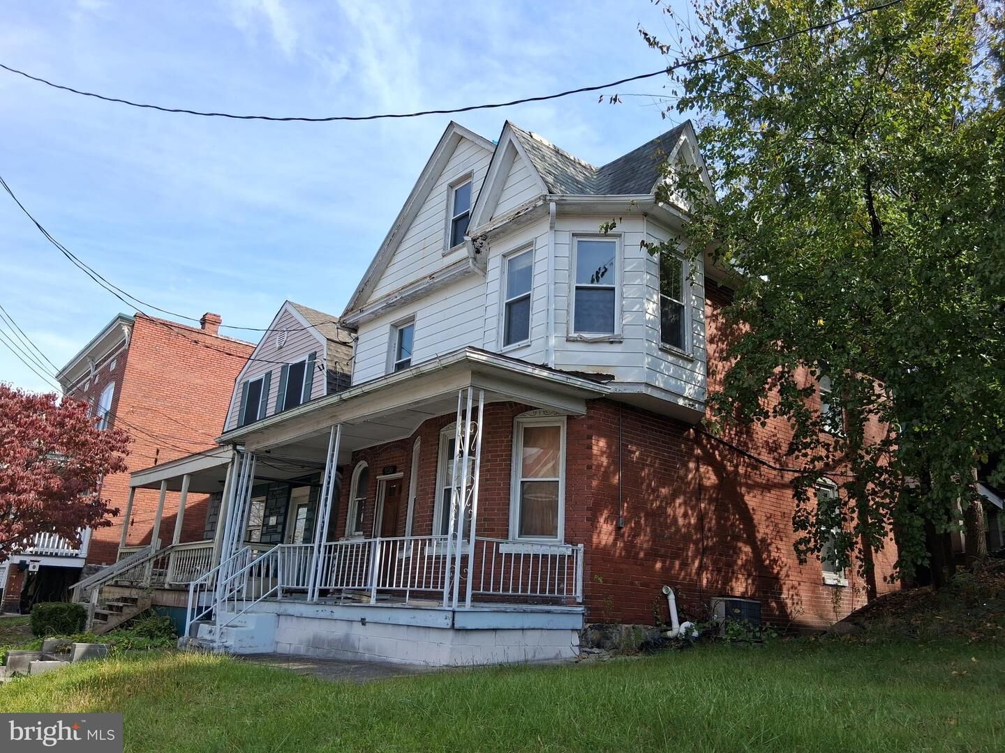 Property Photo:  920 Maryland Avenue  MD 21502 