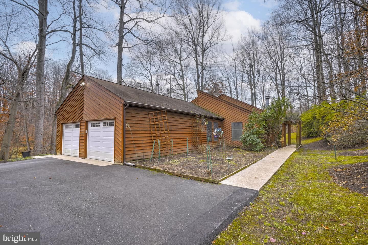 Property Photo: 520 E Chesapeake Beach Road MD 20736