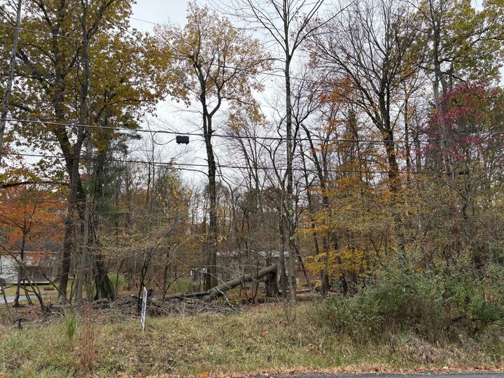 Property Photo: 6 Treasure Lake Rd PA 15801