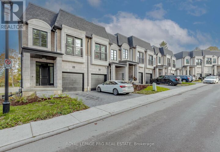 Property Photo: 143 Elgin Street North 6 ON N1R 0E1