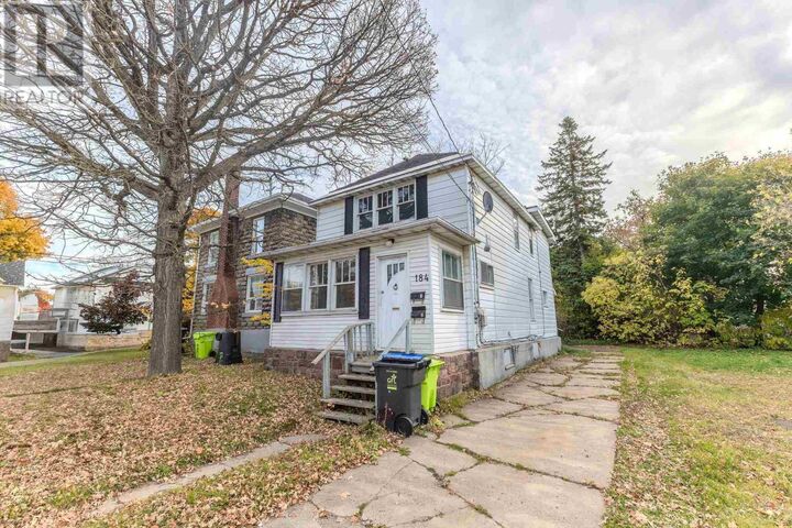 Property Photo: 184 Elgin St ON P6A 2Z1