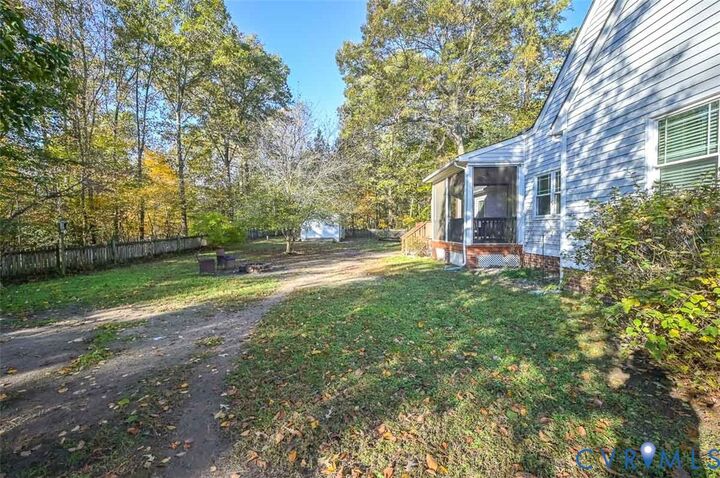 Property Photo:  337 Shelton Place  VA 23009 