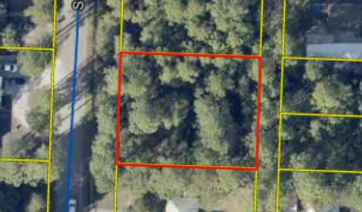 Property Photo:  36 S 32nd Street  FL 32459 