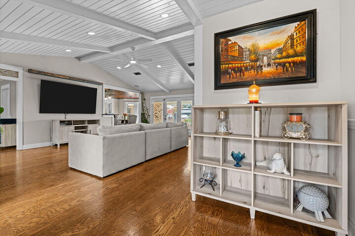 Property Photo:  2844 Longleaf Road  FL 32405