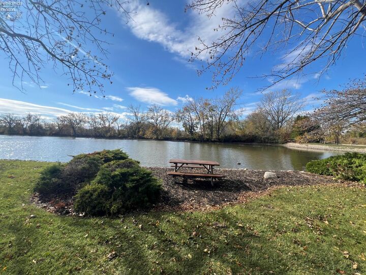 Property Photo:  146 N Harbors End Drive  OH 43452 