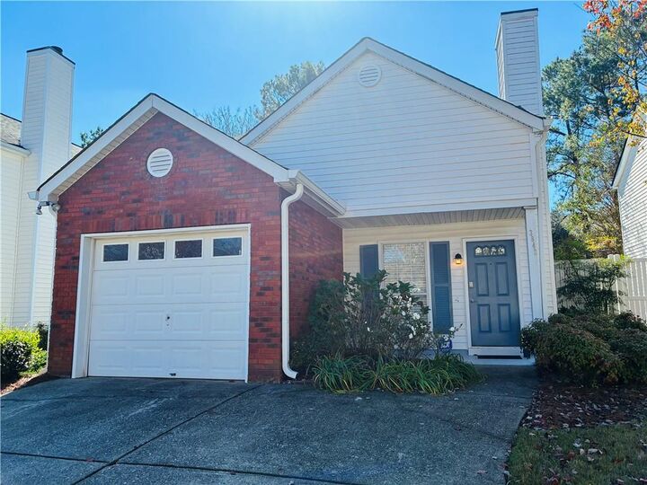 Property Photo: 3842 Avensong Village Circle GA 30004