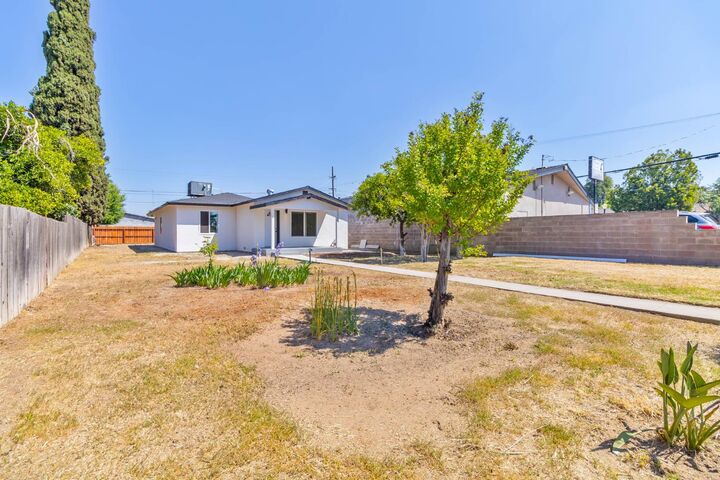 227 E Pine  Fresno CA 93728 photo